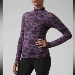 Athleta Purple Patterned Long Sleeve Top